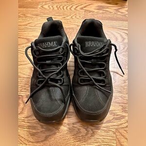 NWT Brahma Leather / Steel Toe / Slip Resistant / 7